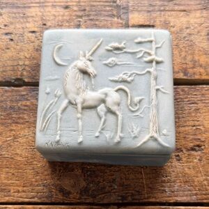 Vintage Incolay Soapstone Unicorn   Trinket Box- signed R. Memory